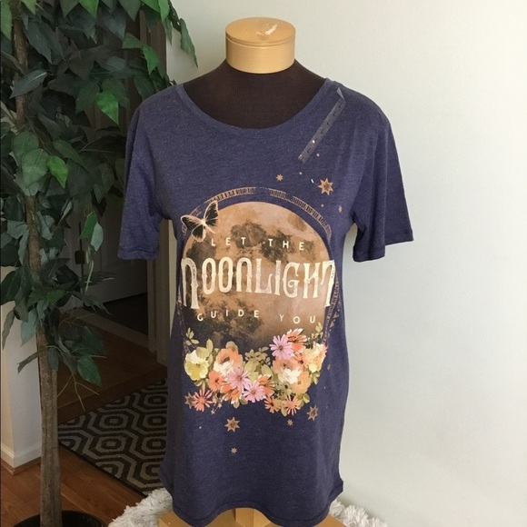 LET the Moonlight Guide You short sleeve tee L - Picture 1 of 11